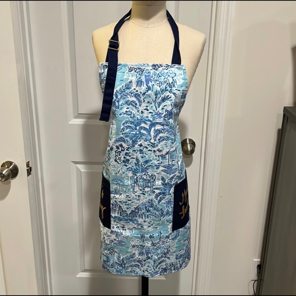 LILLY PULITZER | Blue What A Lovely Place Apron - Picture 2 of 4